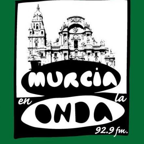 Murcia en la Onda (Onda Cero) dedica 7 minutos en directo a los incumplimientos de la Ley de Renta Básica, denuncia pública formulada por el Colegio publicada en La Verdad