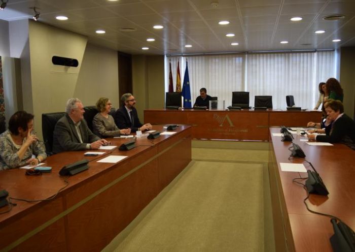 Inmaculada González Romero, presidenta de la Comisión Especial de Pobreza y Exclusión Social