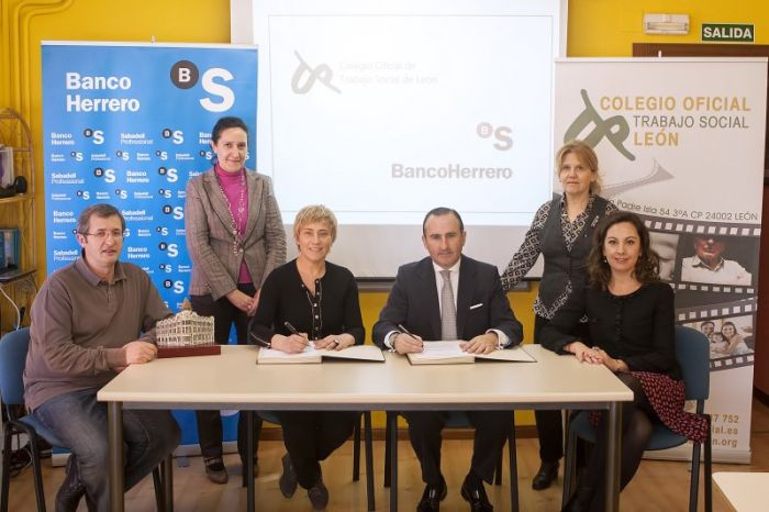 BANCO HERRERO FIRMA UN CONVENIO CON EL COLEGIO OFICIAL DE DIPLOMADOS EN TRABAJO SOCIAL Y ASISTENTES SOCIALES DE LEON
