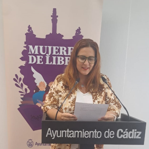 Participamos en el acto “Con su propia voz”, homenaje a Carmen Martín Gaite de la Fundación Municipal de la Mujer del Ayto. de Cádiz.